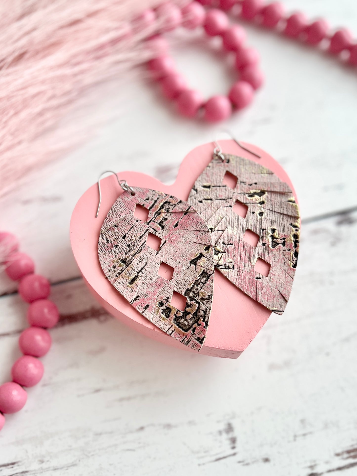 Pink Wildwood Cattle Kate Feathers-Mini & Regular
