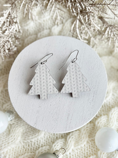 Knit Printed Wood Christmas Tree