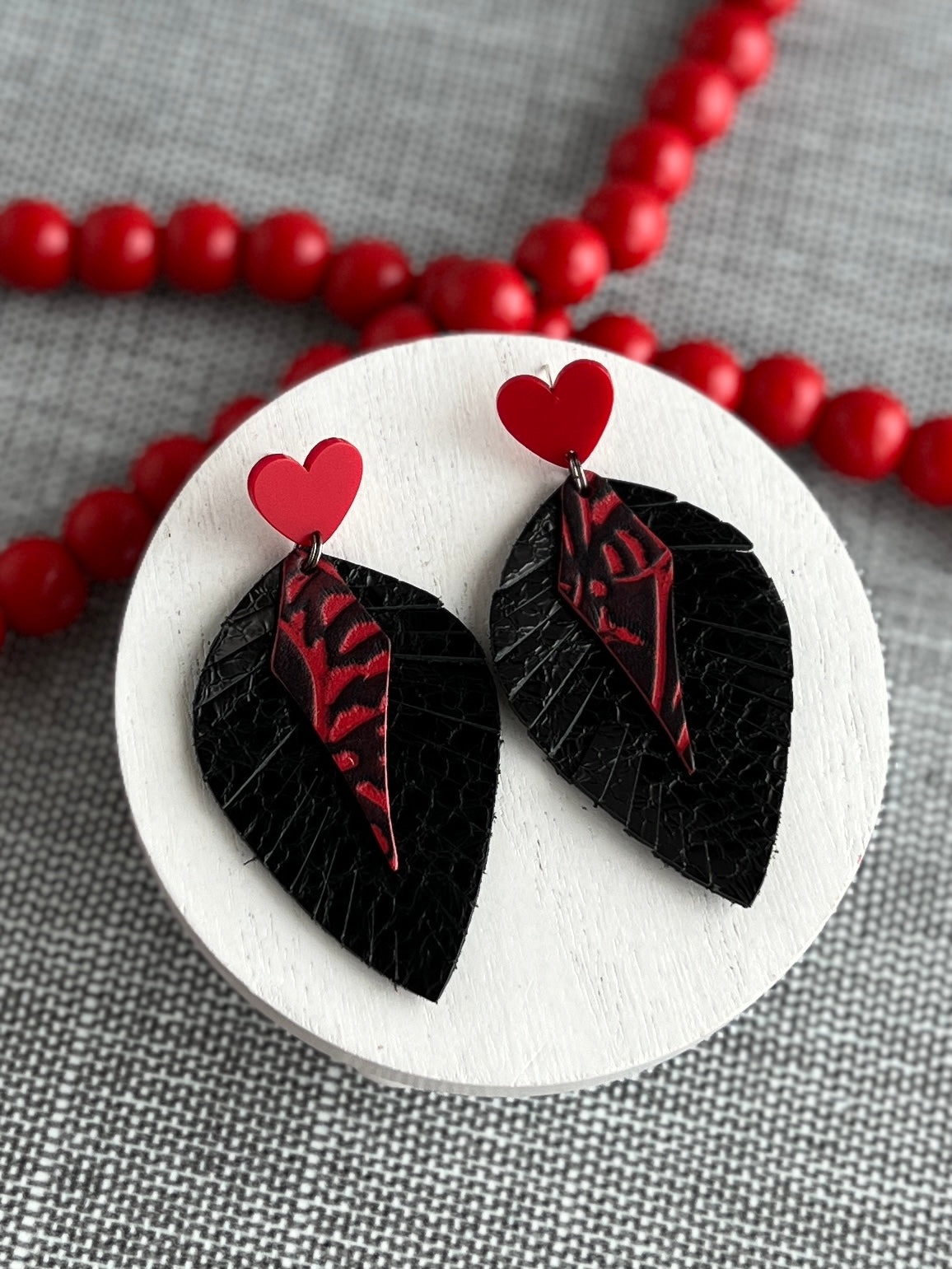 Black Western Cimarron Feathers