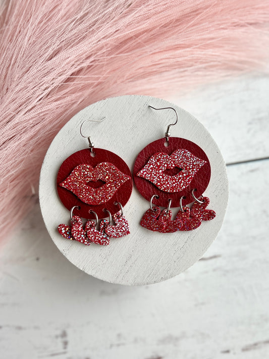 Kiss Dangles