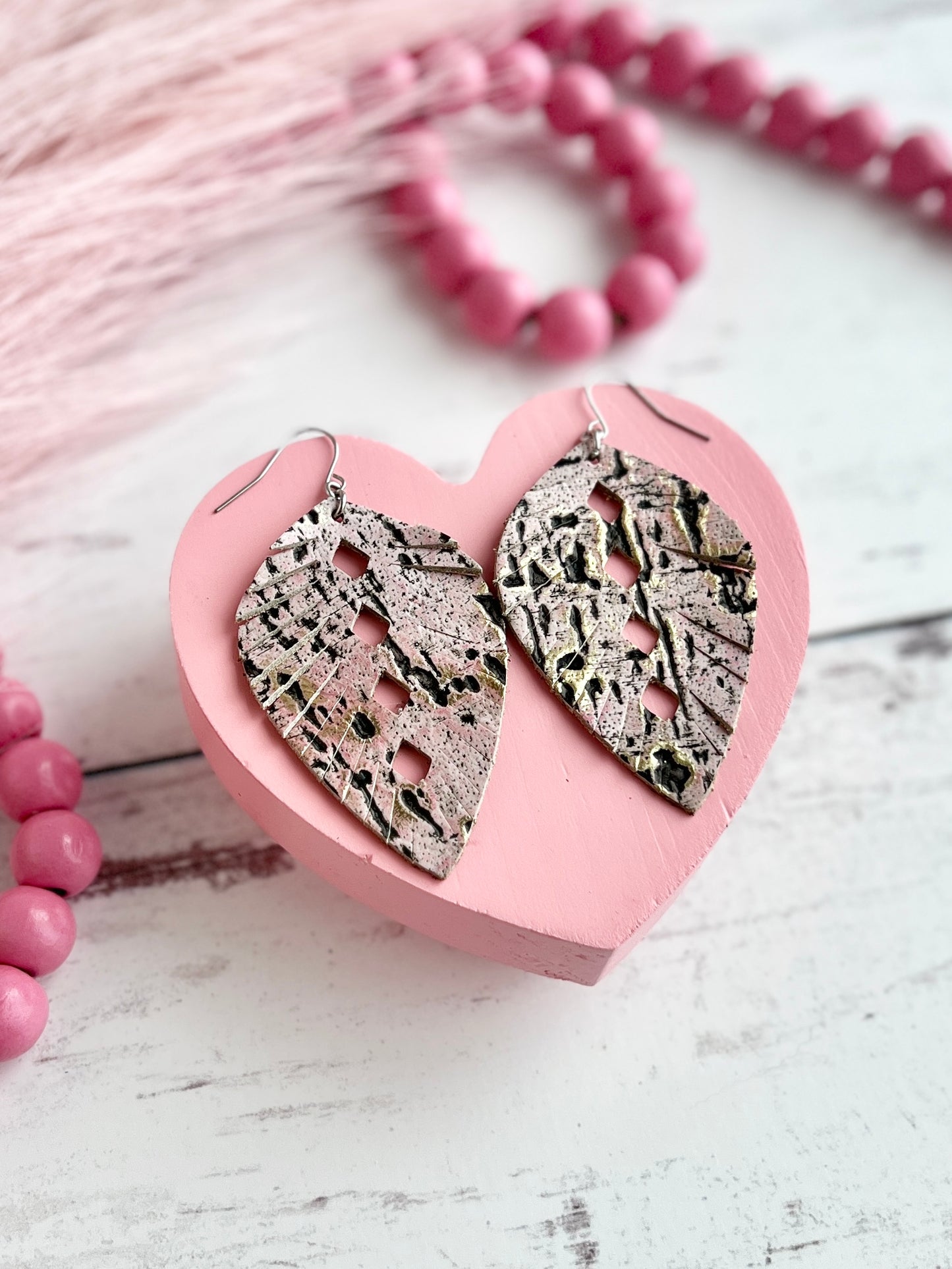 Pink Wildwood Cattle Kate Feathers-Mini & Regular
