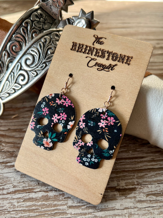 Reversible Black Floral Cork/Black Leather Skulls