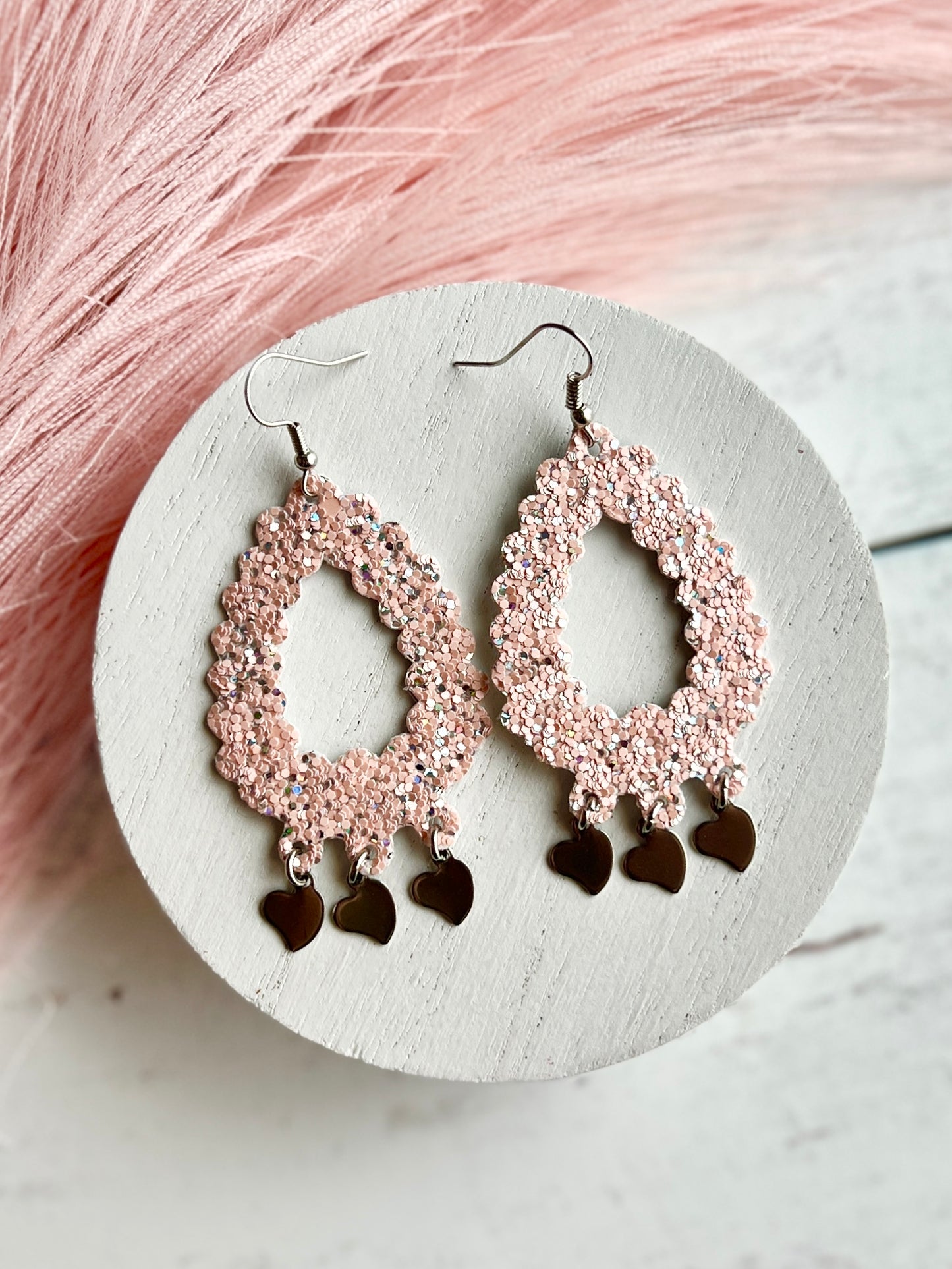 Ballet Pink Glitter Missy Kitty Teardrops