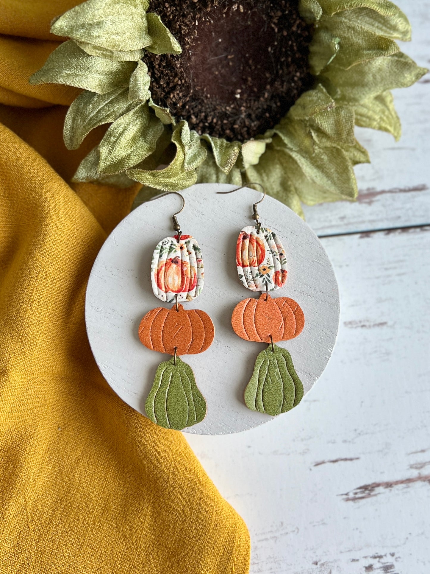 Country Floral Embossed Pumpkin Squash Stackers