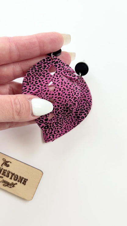 Black Shiny Baby Cheetah/Hot Pink Suede Cattle Kate Feathers